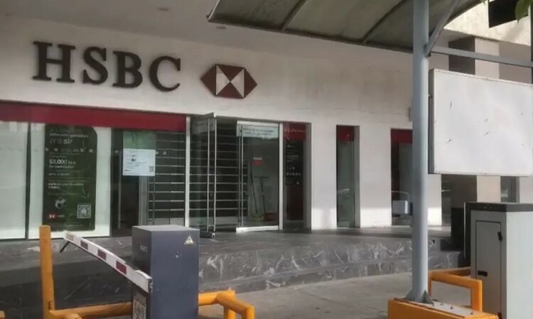Roban 2 millones de pesos en Banco HSBC
