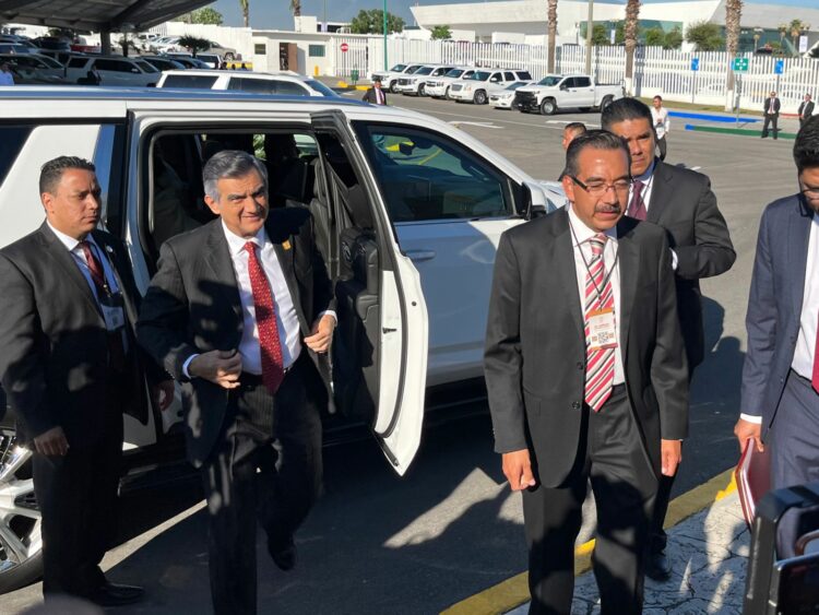 Pide Américo a diputados unirse a la transformación