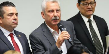 Tacha Zertuche Zuani a diputados del PAN de doble moral