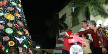 Américo y María encienden la Navidad en Tamaulipas