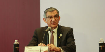 35 Exfuncionarios implicados el daño al erario público