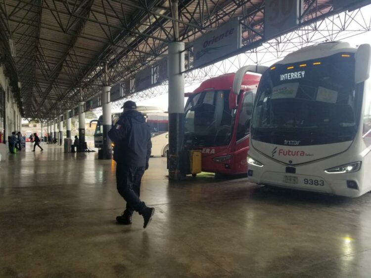 Vigila Guardia Estatal centrales de autobuses