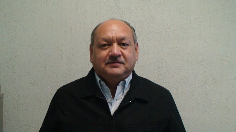 Sufre AMLO doble revés