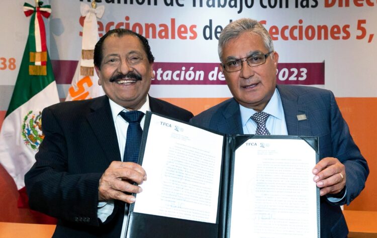 Entregan Toma de Nota oficial a Arnulfo Rodríguez como nuevo líder del SNTE en Tamaulipas