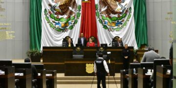 Pelea de alcalde de Ocampo con su cabildo preocupa al Congreso