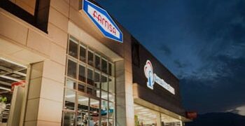 Cierra Famsa 99 sucursales en México