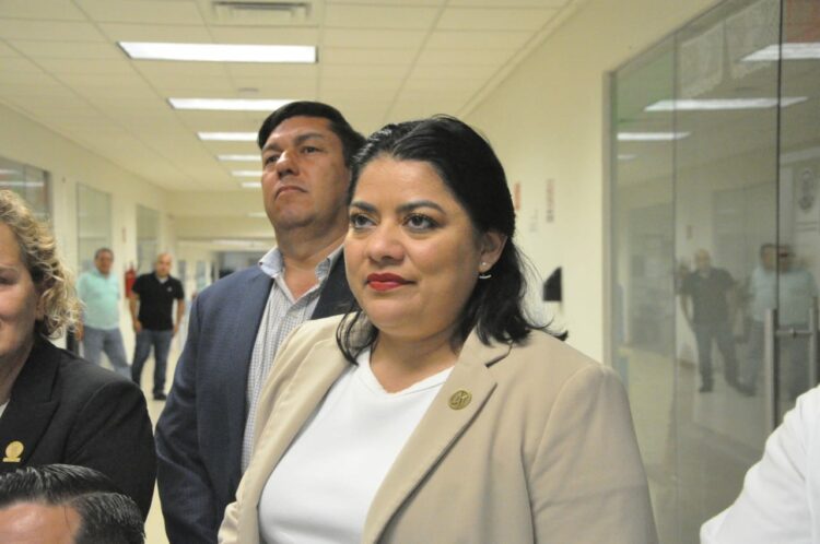 Con cambios a ley orgánica, el Congreso regresará a la normalidad: Úrsula Salazar