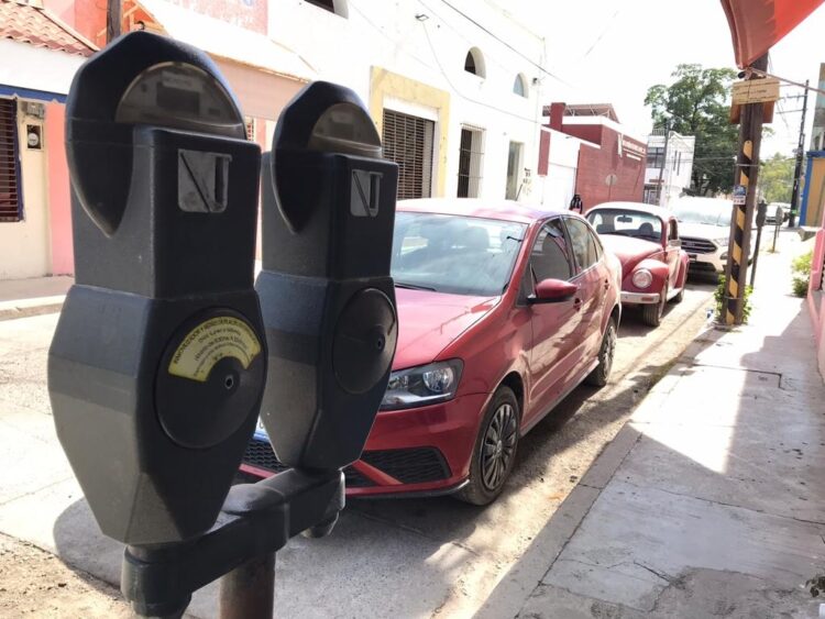 Ayuntamiento de Victoria buscará prescindir de empresa de Parquímetros