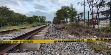 Ciclista fue atropellado por el tren en la madrugada