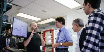 Ministro de Canadá anuncia importante inversión.