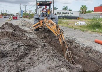 Auditan 10 obras de sexenio de Cabeza de Vaca