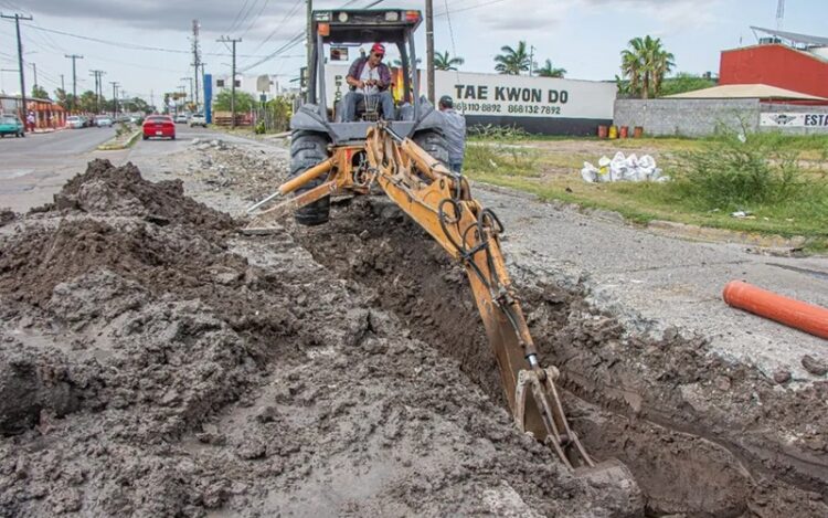 Auditan 10 obras de sexenio de Cabeza de Vaca