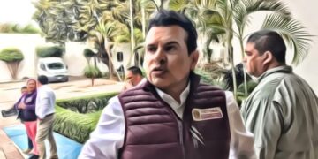 Pide Lalo Gattas a la CFE arreglar diferendo con la COMAPA