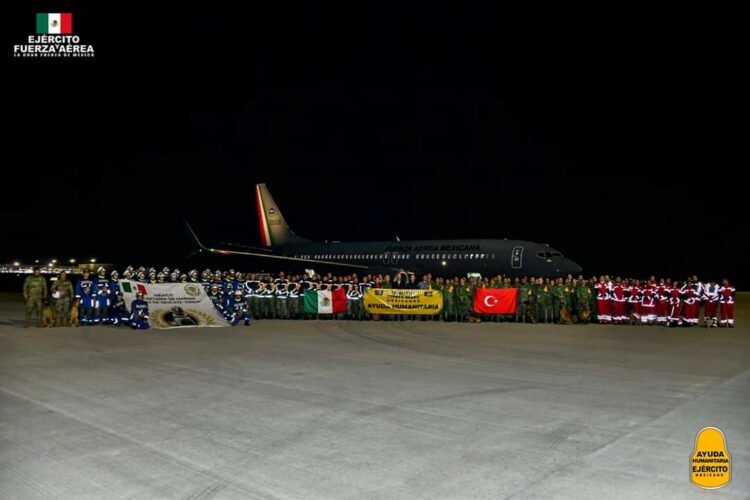 México apoyará a Turquia en labores de busqueda.