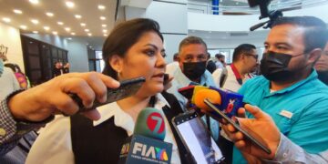 Congreso a la espera revisar últimas cuentas de Cabeza de Vaca: Úrsula Salazar