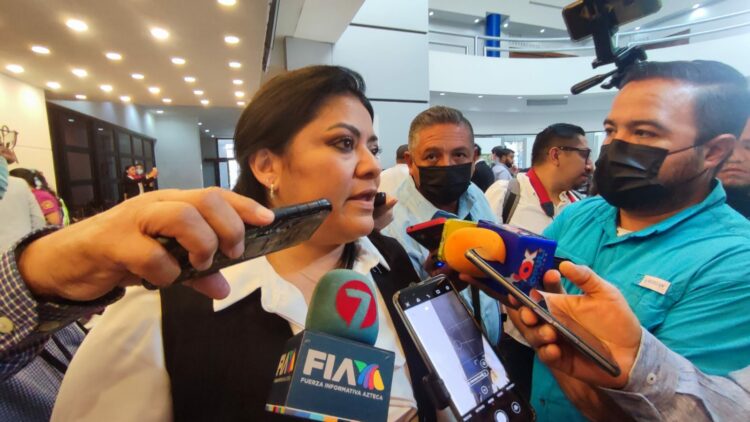 Congreso a la espera revisar últimas cuentas de Cabeza de Vaca: Úrsula Salazar