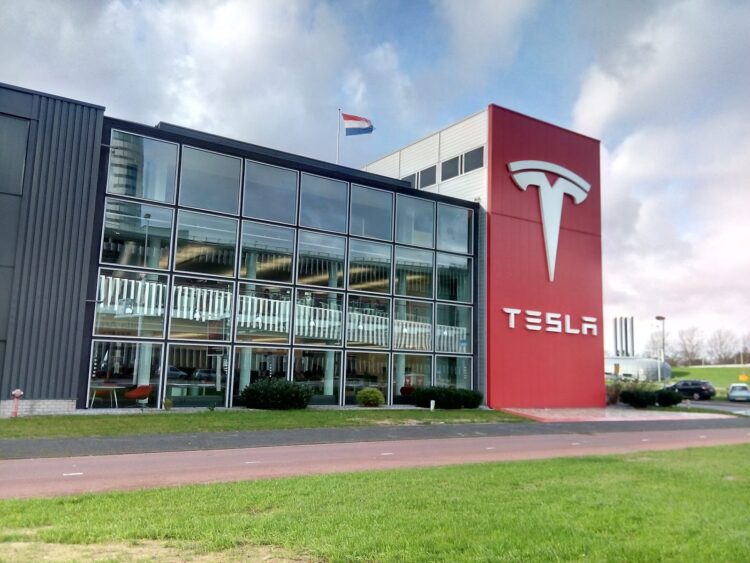 Piden empresarios a AMLO considerar a Tamaulipas para planta de Tesla
