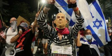 Israel sufre protestas masivas en sus principales ciudades