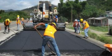 Pedían ‘diezmo’ en sexenio de Cabeza de Vaca a constructoras