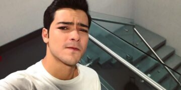 David Caro Levy joven actor que  ha logrado abrirse camino en el mundo de la actuación.