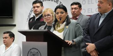 Morena va por la cabeza de juez que dio amparo a Cabeza de Vaca