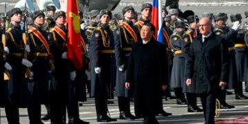 Reunión entre presidentes de China y Rusia eleva tensiones