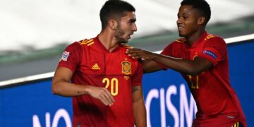 Ansu Fati y Ferrán Torres se irán del Barcelona