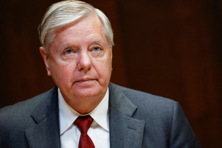 Lindsey Graham, senador estadounidense, quiere que Estados Unidos intervenga militarmente contra los cárteles en México