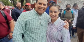 Eduardo Gattás y Lucy De Gattás presentes en el gran cierre del San Marcazo 2023.