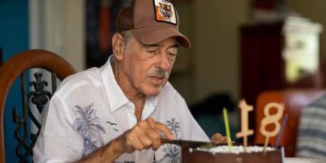 Famosos se despiden del actor Andrés Garcia mediante redes sociales.