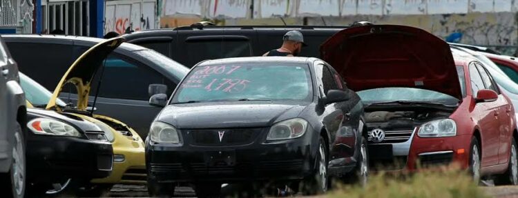 Incrementa presencia de autos extranjeros en Tamaulipas tras decreto de nacionalización