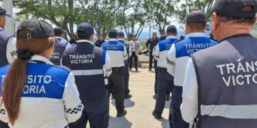 Capacita Fiscalía General de Justicia a Elementos de Tránsito Victoria con técnicas de inmovilización