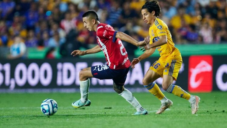Chivas y Tigres empatan en la final de la Liga MX y Cesar Ramos ya está listo para la segunda vuelta.