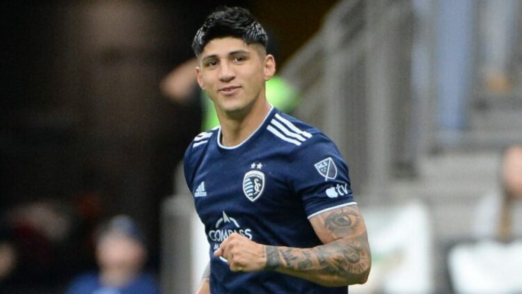 Alan Pulido, Brillante en la MLS: Nombrado Jugador del Mes de Junio