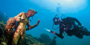 Baia: La Ciudad Romana Sumergida por el Mar Vuelve a Contar su Historia