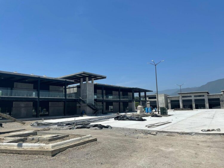 Victoria atrae Inversiones: Se construyen cinco nuevas Plazas Comerciales