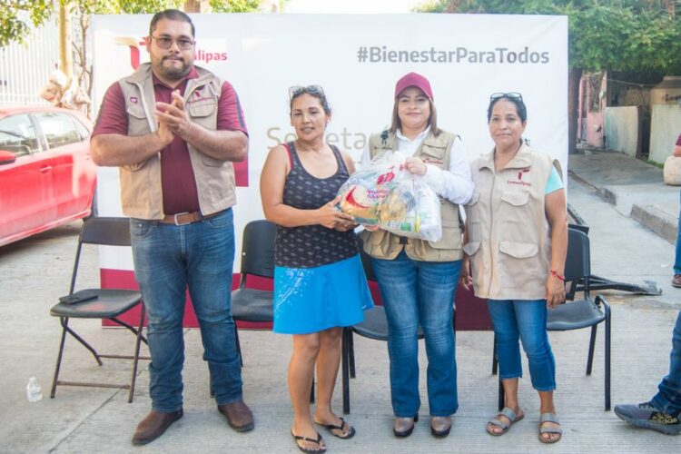 Entrega SEBIEN despensas en los 43 municipios de Tamaulipas