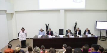 Realiza Congreso coloquio que destaca su historia, estructura y funcionamiento