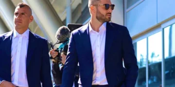 André-Pierre Gignac deslumbra en la ceremonia del Balón de Oro con su elegante traje