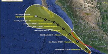 Tormenta Tropical Beatriz amenaza con evolucionar a huracán, provocando lluvias torrenciales en cuatro estados mexicanos