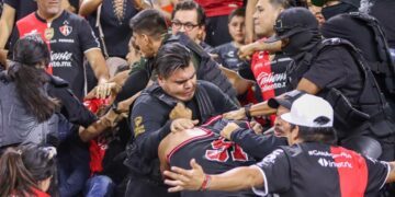 Escalada de violencia empaña el encuentro amistoso entre Atlas y Sporting de Gijón