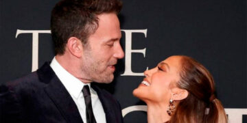 JLo y Ben Affleck celebran un año de matrimonio rodeados de su familia