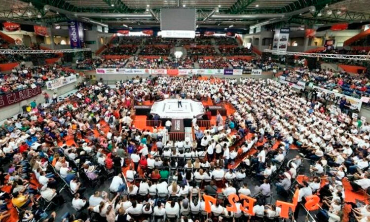 Personal de salud se suma al mitin de Sheinbaum en Sinaloa