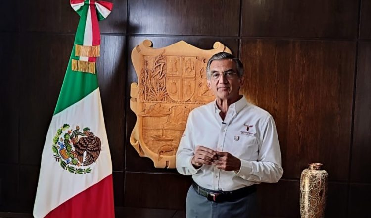 Respeta Américo derechos y prestaciones de maestros; los llama al diálogo