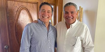 Dirigente del PRI se reúne con Eugenio Hernández