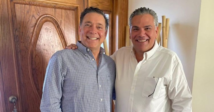 Dirigente del PRI se reúne con Eugenio Hernández