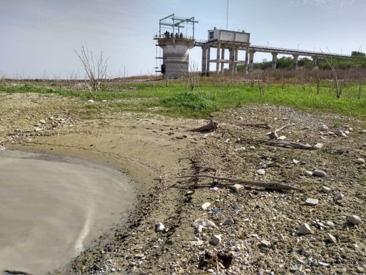 Pierde más nivel la presa Vicente Guerrero