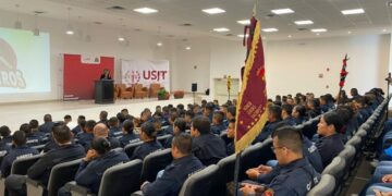 Rector de USJT ilumina a cadetes sobre alerta amber