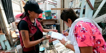 Gobierno federal realiza censo de damnificados tras huracán «Otis» en Acapulco