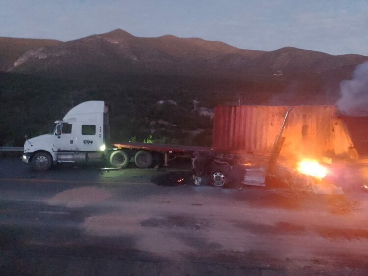 Alerta: Circulación cerrada de norte a sur en Carretera Federal 101